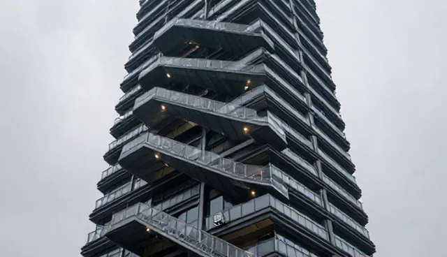 智能楼梯的使用与维护建议